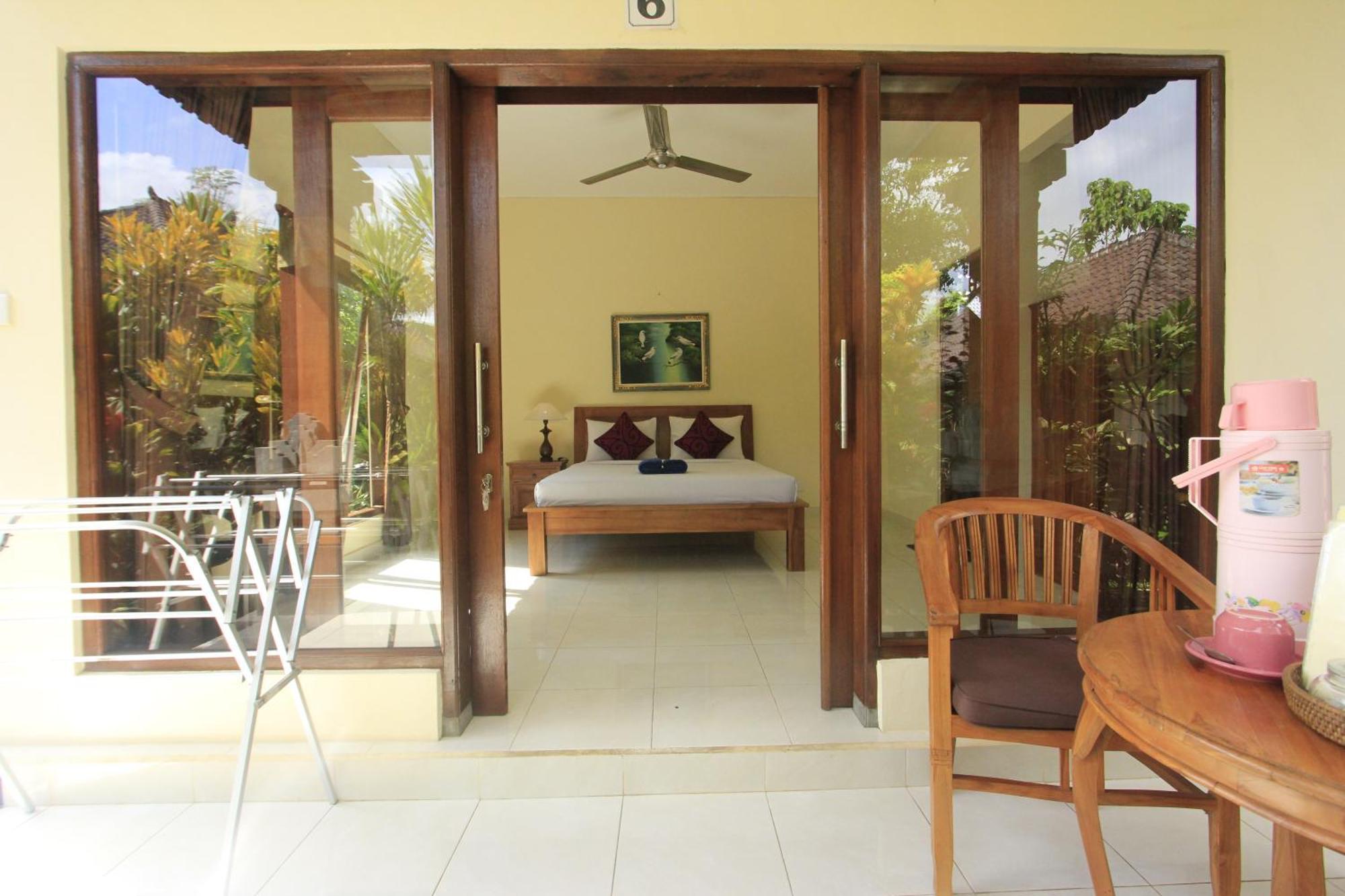 Gusti Kaler House Hotell Ubud Rum bild