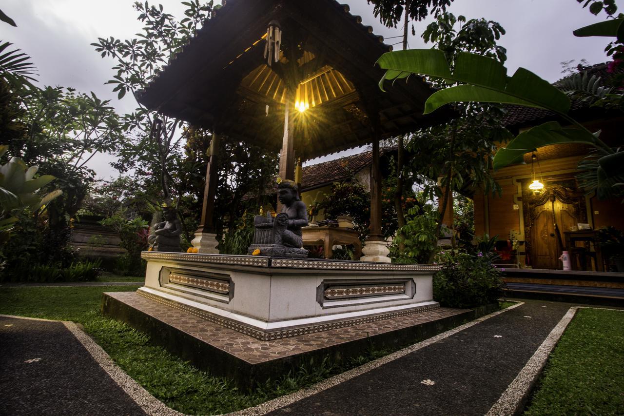 Gusti Kaler House Hotell Ubud Exteriör bild