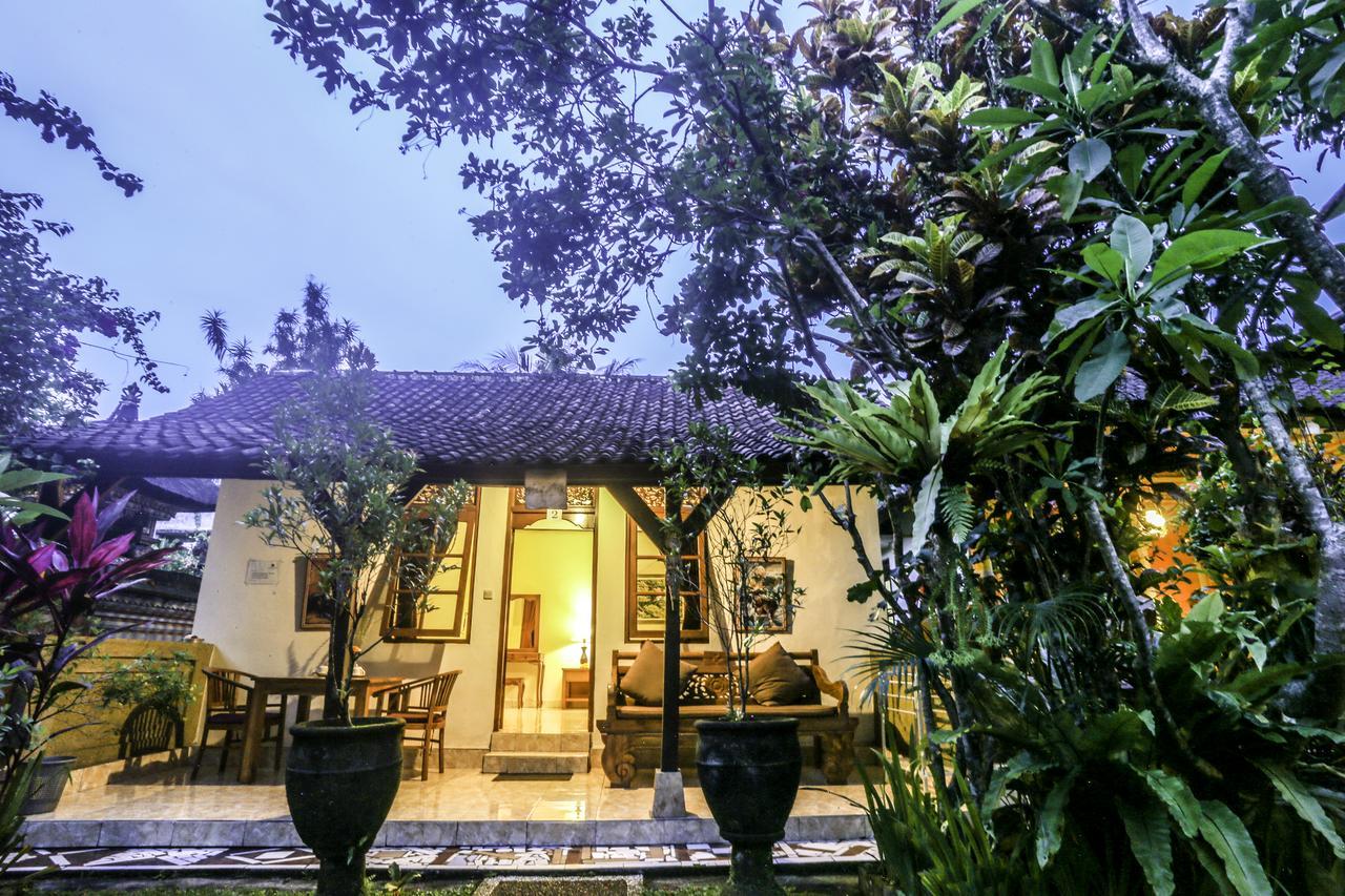 Gusti Kaler House Hotell Ubud Exteriör bild